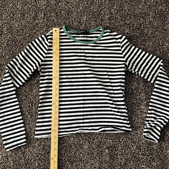stradivarius Tops - Stradivarius cropped tee